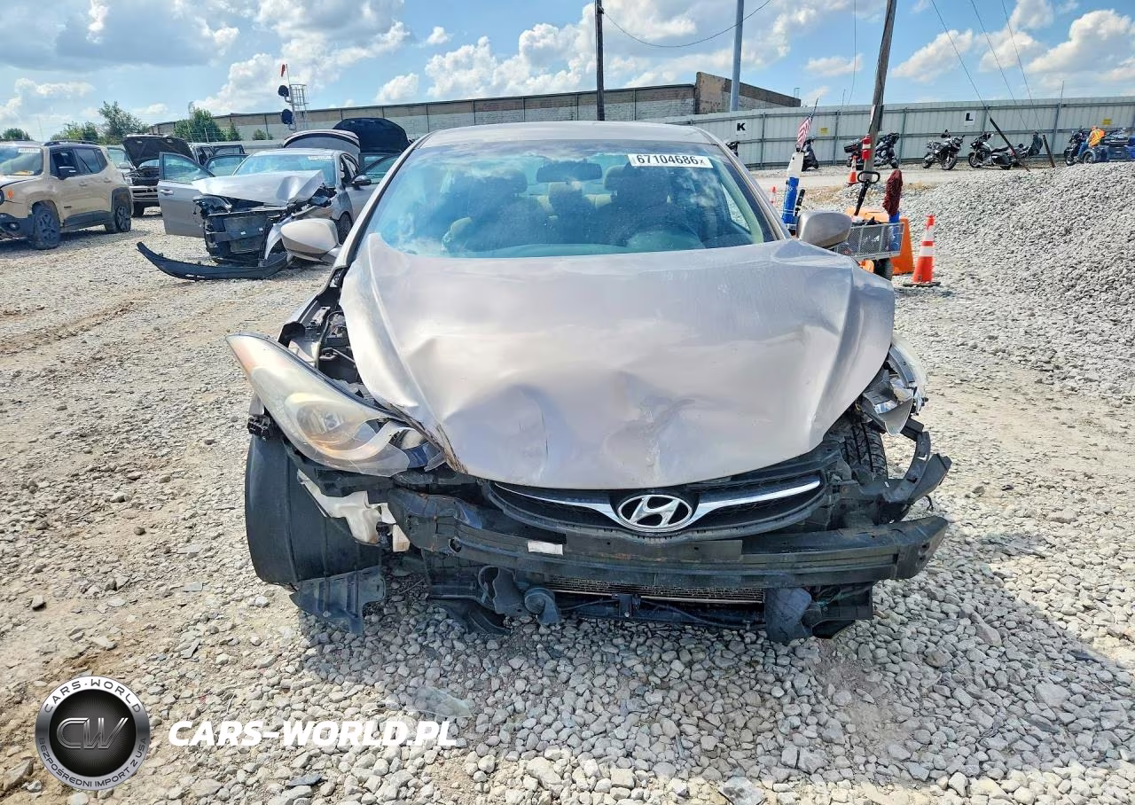 2013 Hyundai Elantra Gls VIN:5NPDH4AE4DH344094 - 5