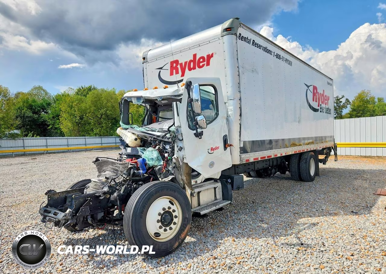 2022 Freightliner Business Class M2 Box Truck