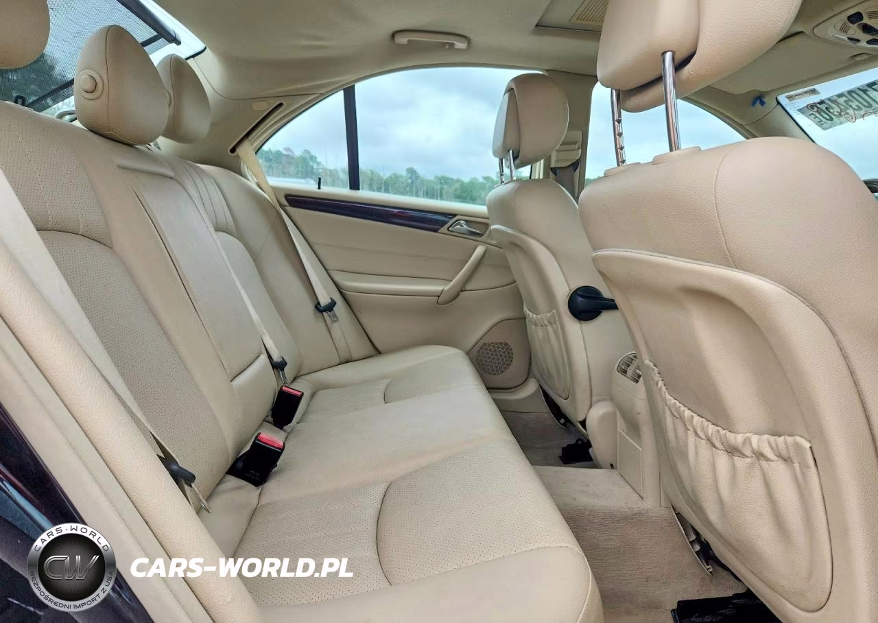 2007 Mercedes-Benz C 280 4Matic VIN:WDBRF92H47F896659 - 10