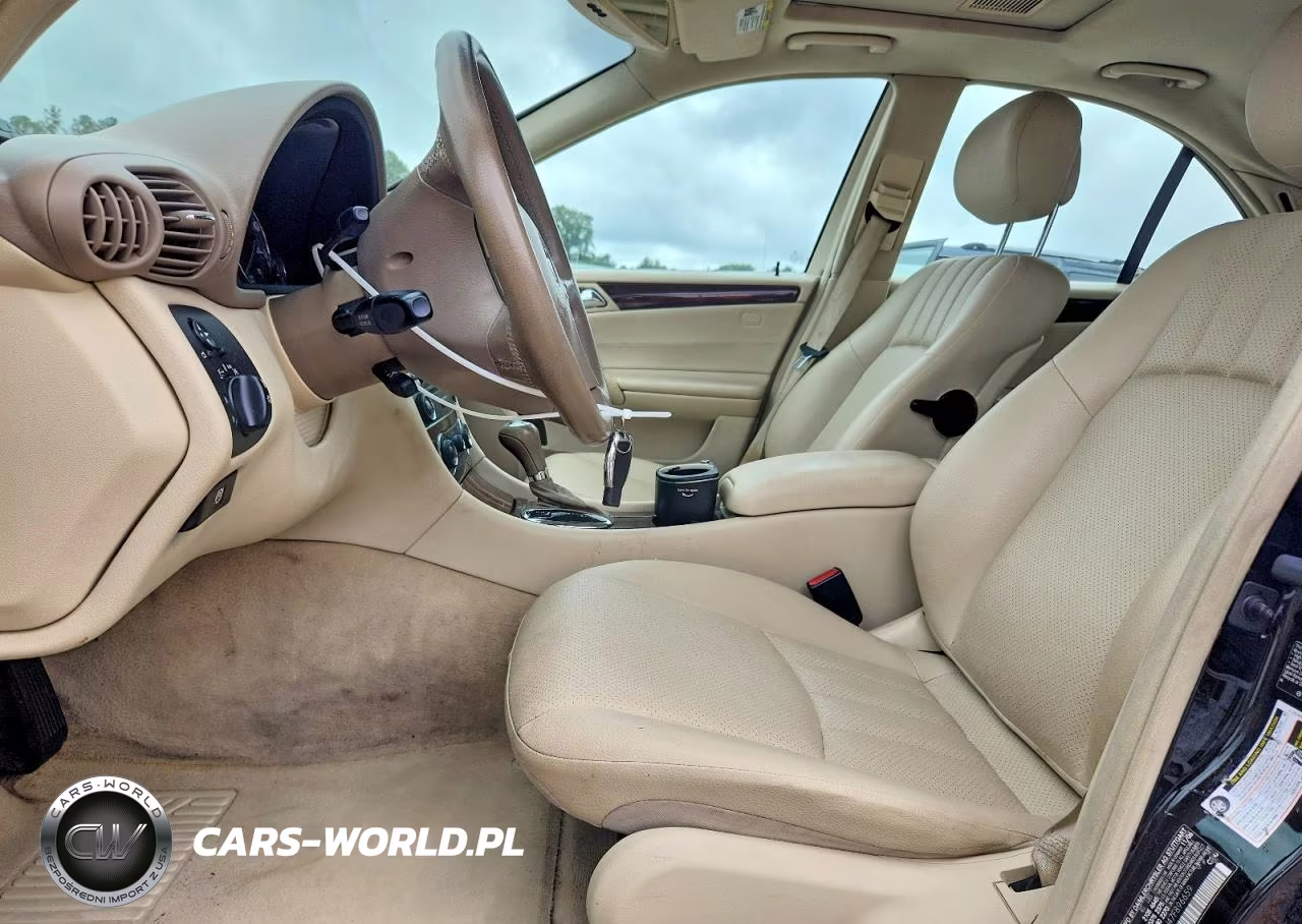 2007 Mercedes-Benz C 280 4Matic VIN:WDBRF92H47F896659 - 7