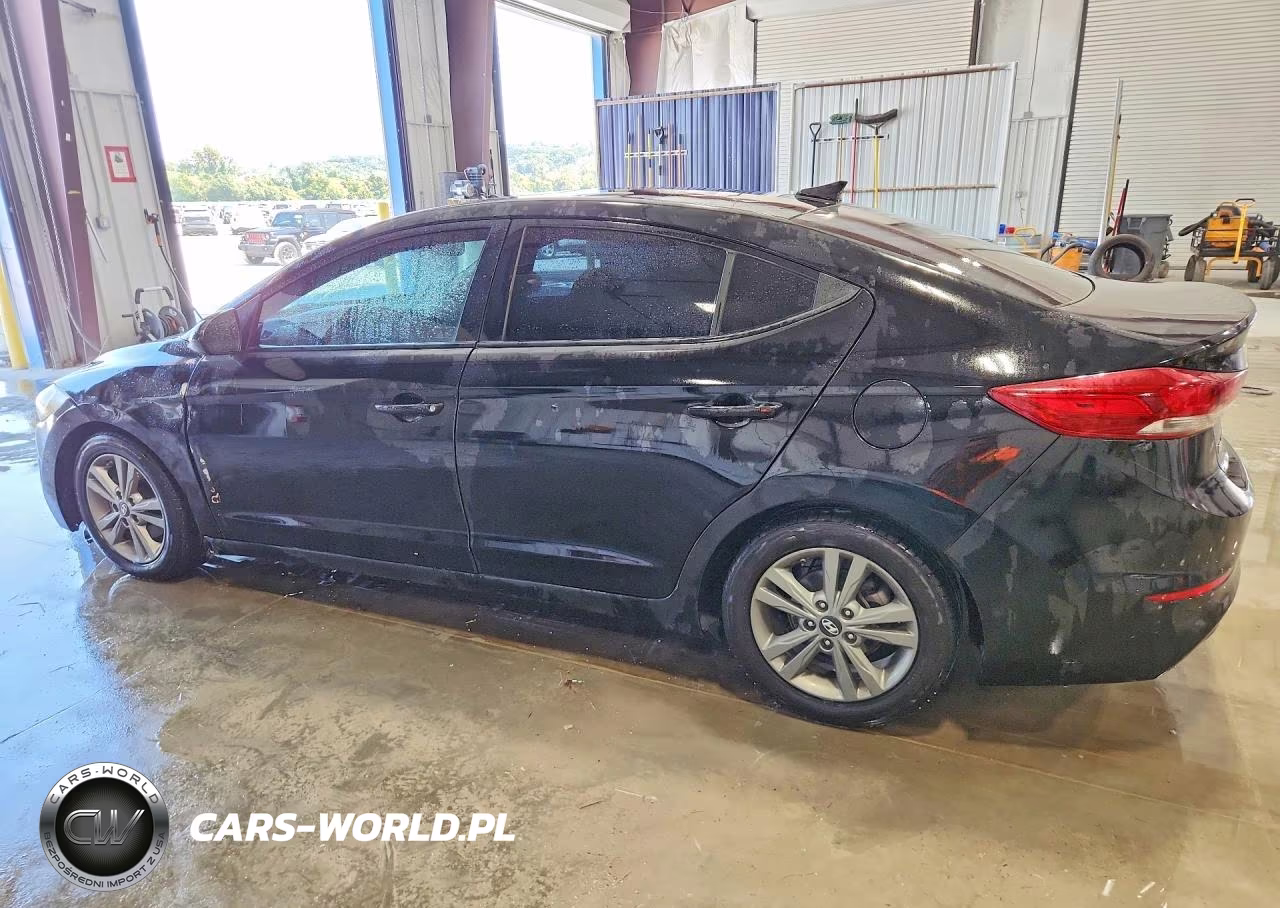 2018 Hyundai Elantra Value Edition VIN:5NPD84LF5JH321540 - 2