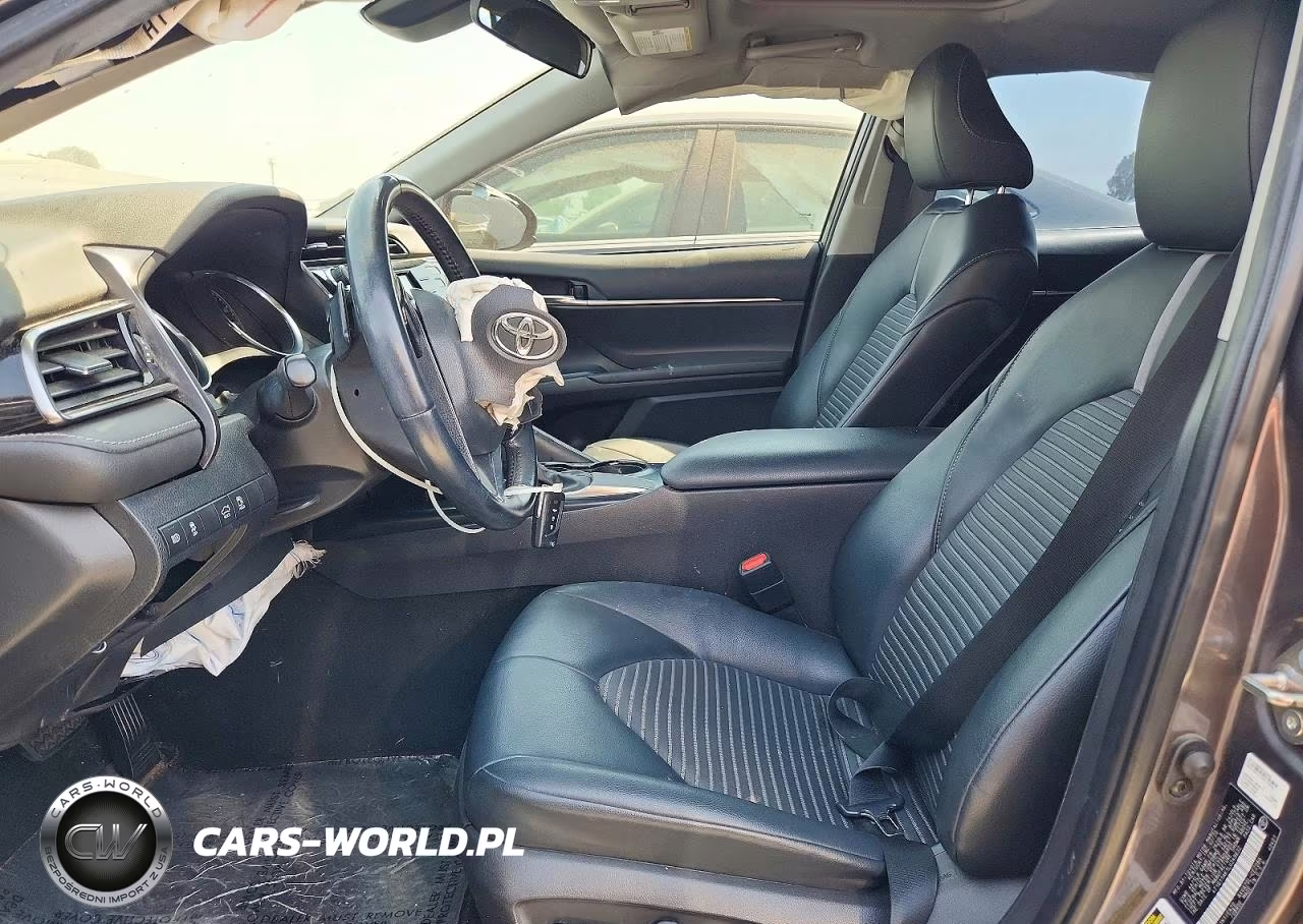 2020 Toyota Camry Se VIN:4T1G11AK1LU349632 - 7