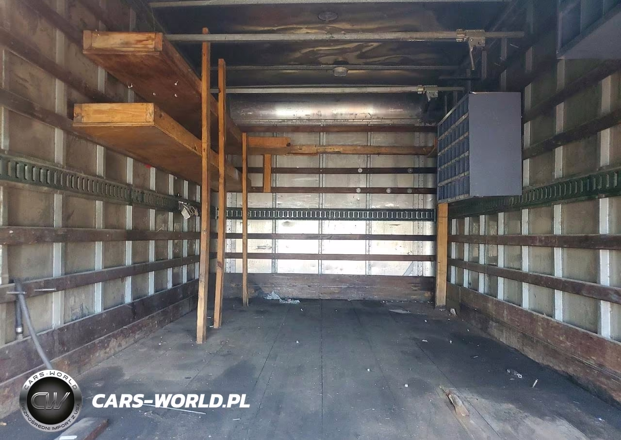 2005 Isuzu Npr Box Truck VIN:JALC4B16857015259 - 10