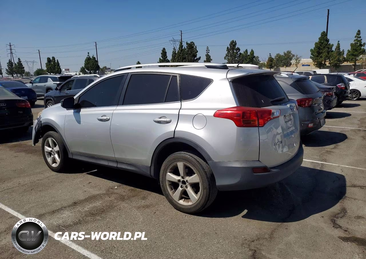 2013 Toyota Rav4 Le VIN:JTMZFREV7D5012945 - 2