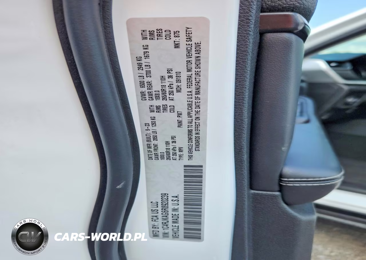 2024 Jeep Grand Cherokee L Laredo VIN:1C4RJKAG6R8920239 - 13