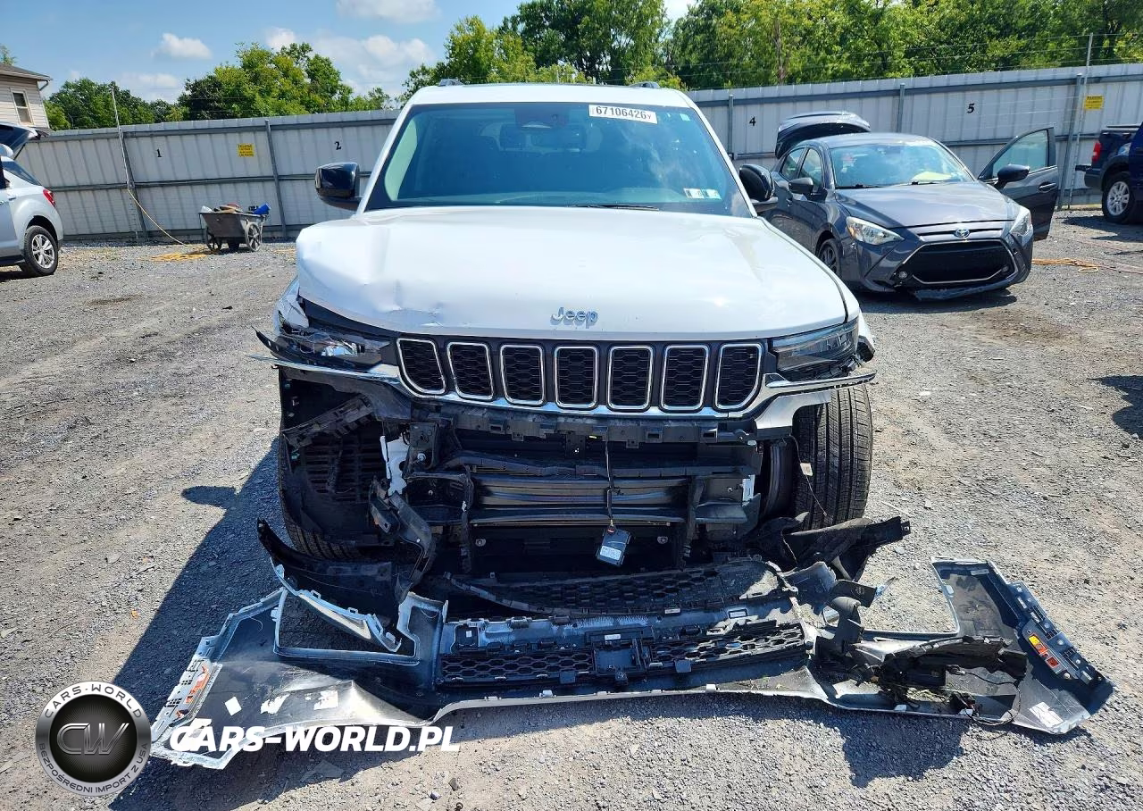 2024 Jeep Grand Cherokee L Laredo VIN:1C4RJKAG6R8920239 - 5