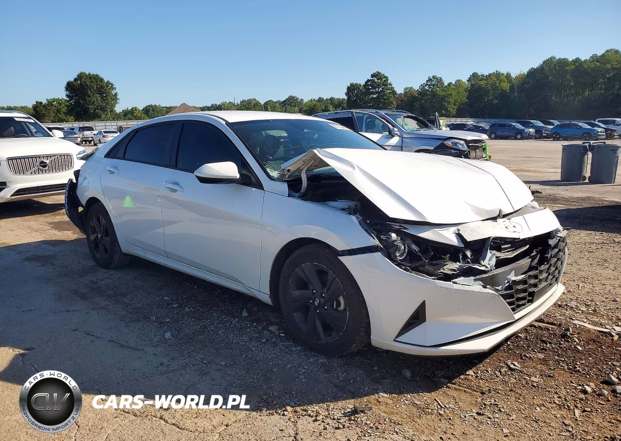 2022 Hyundai Elantra Sel VIN:5NPLM4AG5NH075811 - 4