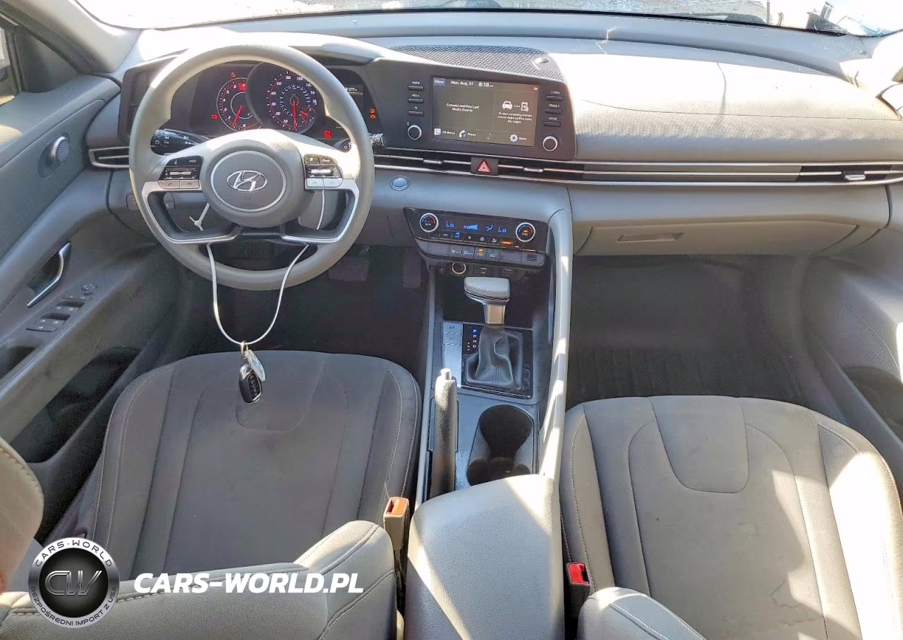 2022 Hyundai Elantra Sel VIN:5NPLM4AG5NH075811 - 8