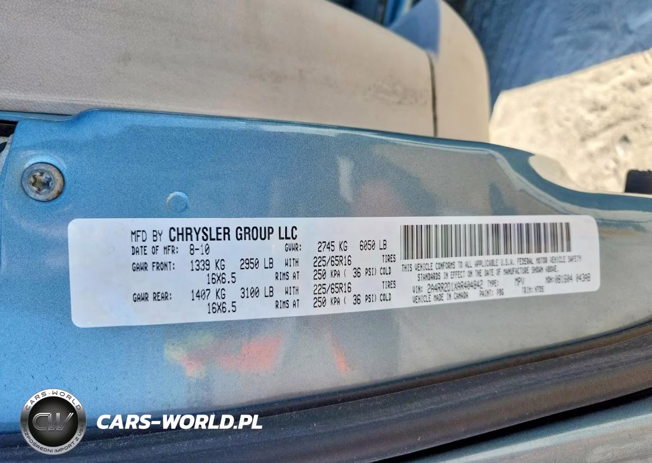 2010 Chrysler Town & Country Lx VIN:2A4RR2D1XAR404842 - 13