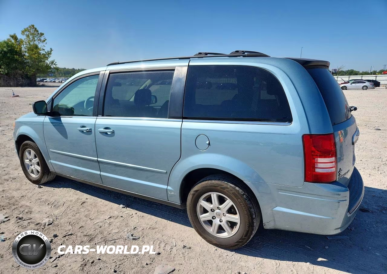 2010 Chrysler Town & Country Lx VIN:2A4RR2D1XAR404842 - 2