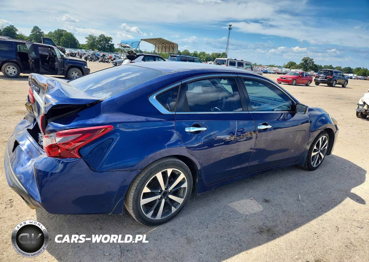 2017 Nissan Altima 2.5 Sr VIN:1N4AL3AP7HC108527 - 3
