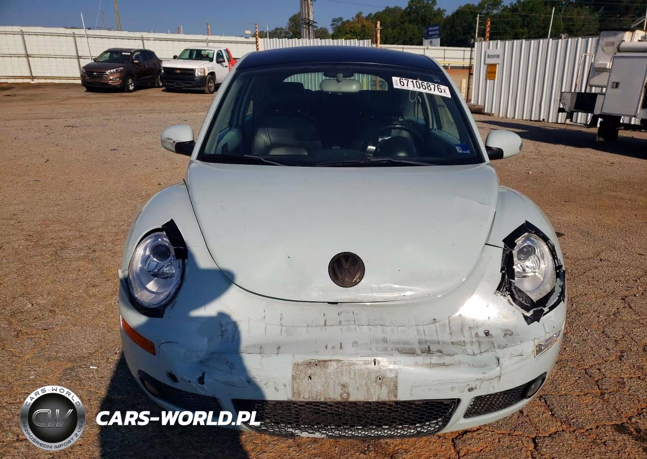 2010 Volkswagen New Beetle VIN:3VWPG3AGXAM035132 - 5