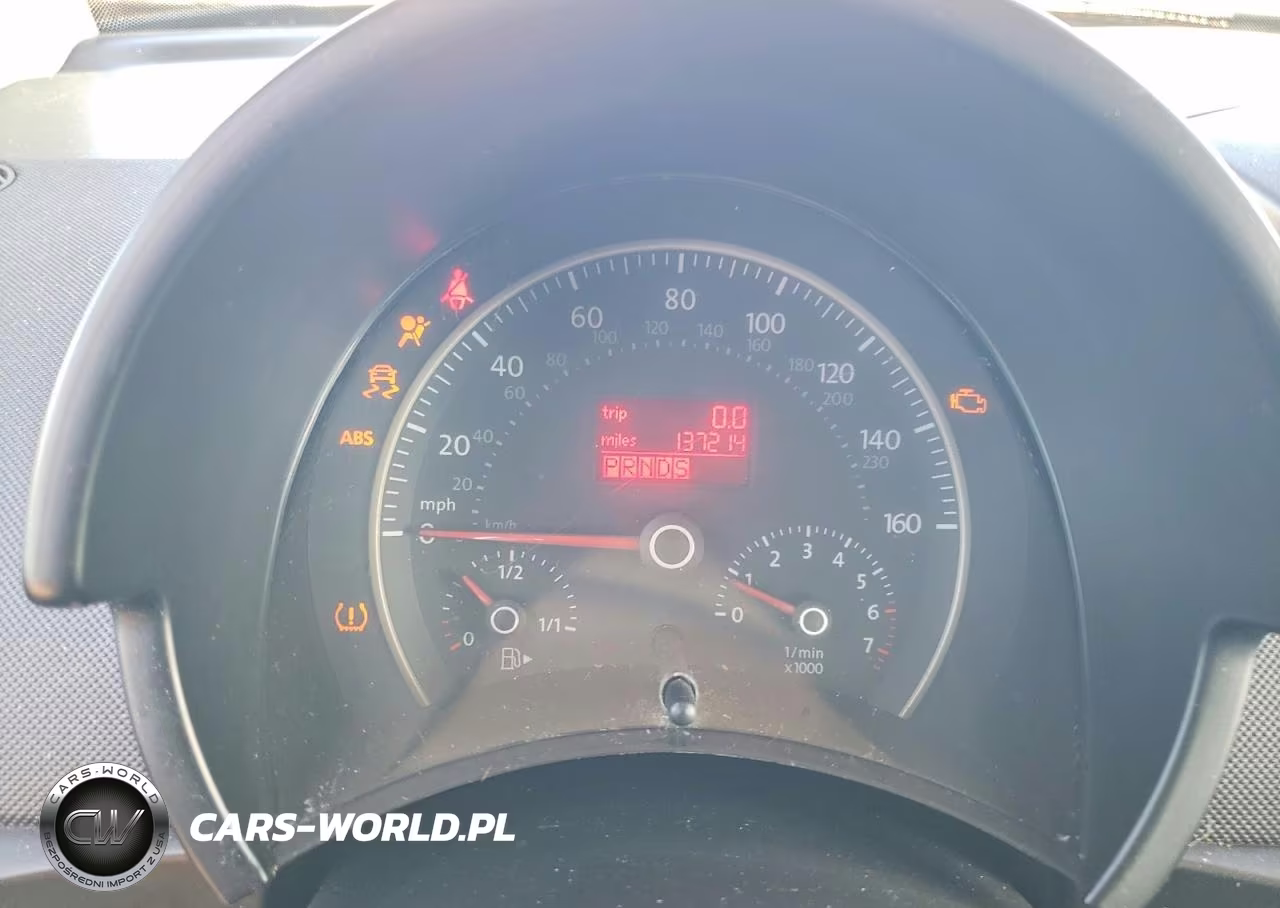2010 Volkswagen New Beetle VIN:3VWPG3AGXAM035132 - 9