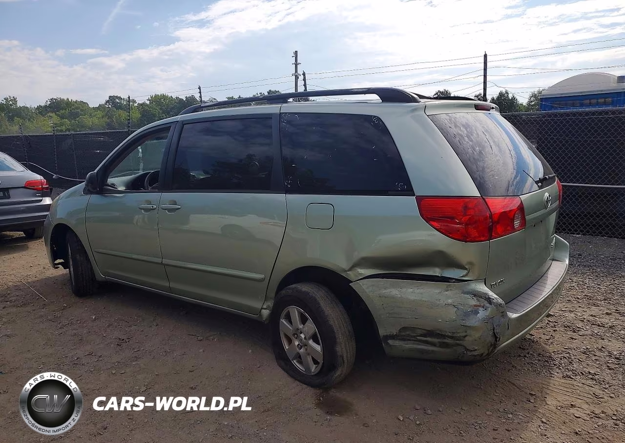 2010 Toyota Sienna Le 7-Passenger VIN:5TDKK4CC9AS342173 - 2