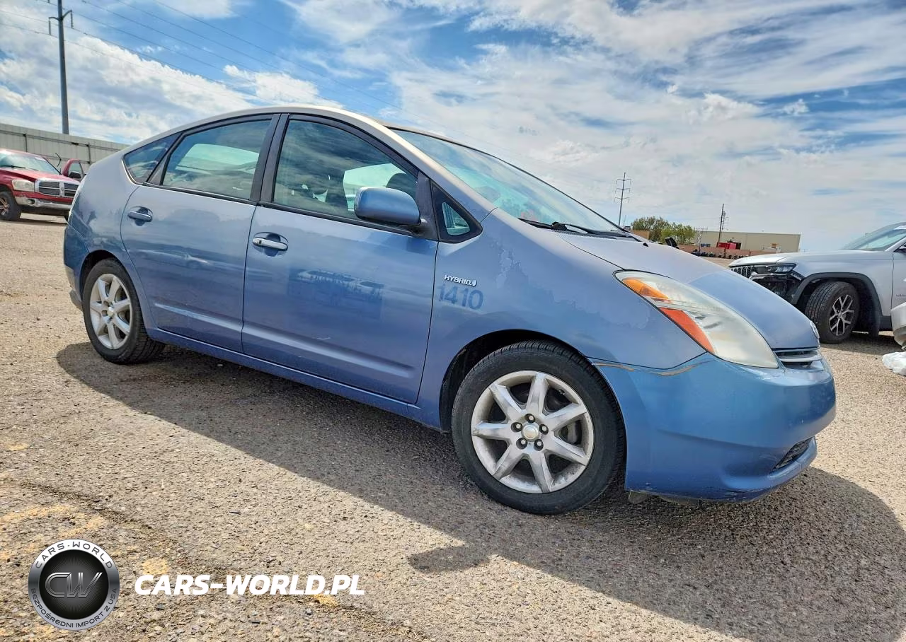 2007 Toyota Prius Touring VIN:JTDKB20U177630824 - 4