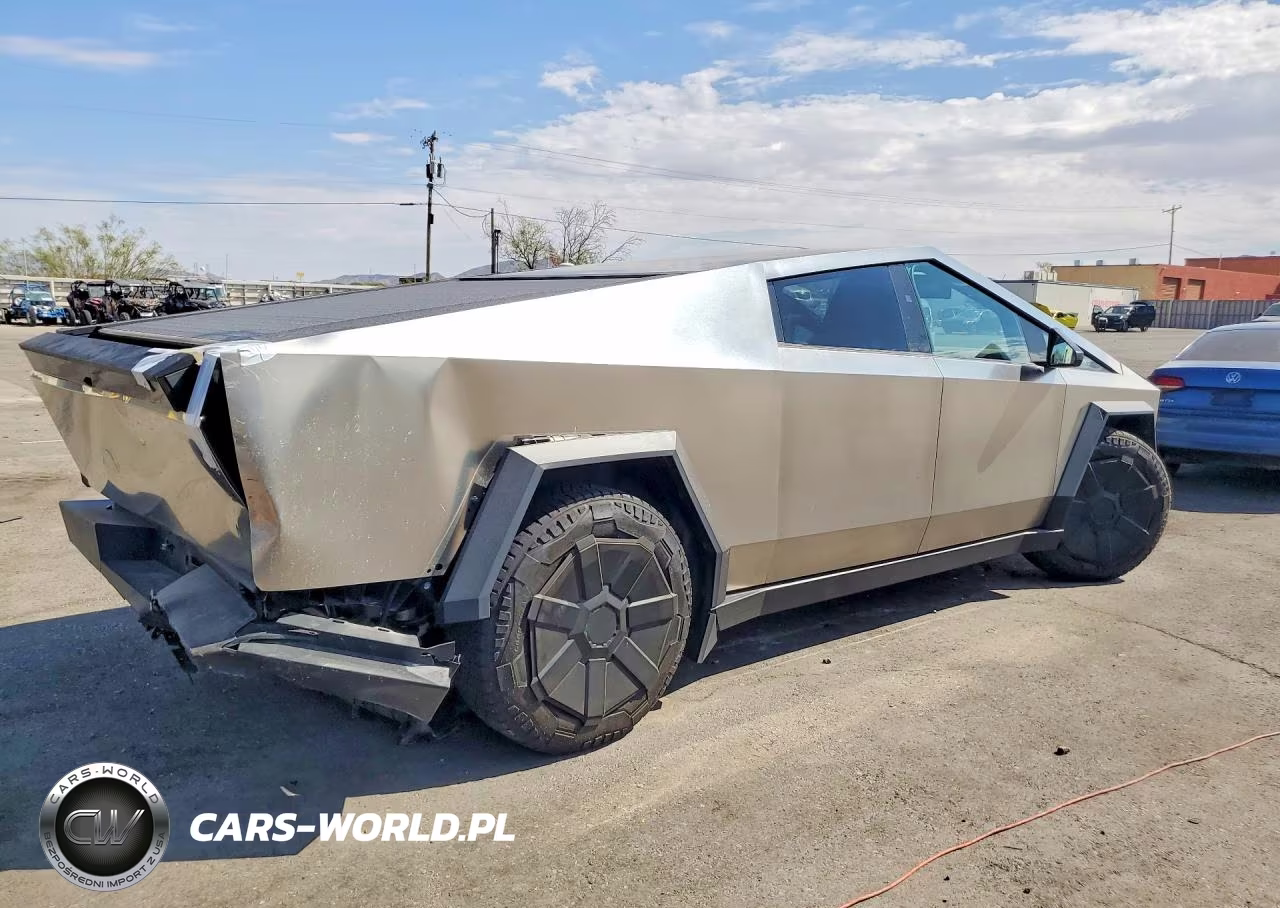 2025 Tesla Cybertruck VIN:7G2CEHED8SA060177 - 3
