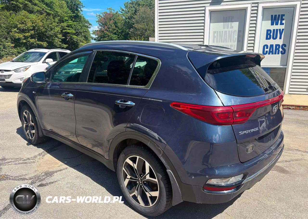 2020 Kia Sportage E VIN:KNDPNCAC4L7688249 - 3