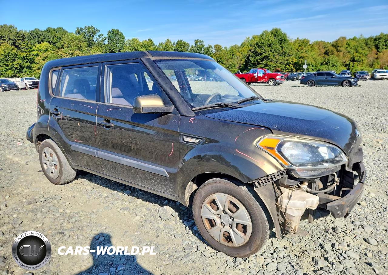 2013 Kia Soul Base VIN:KNDJT2A51D7522229 - 4