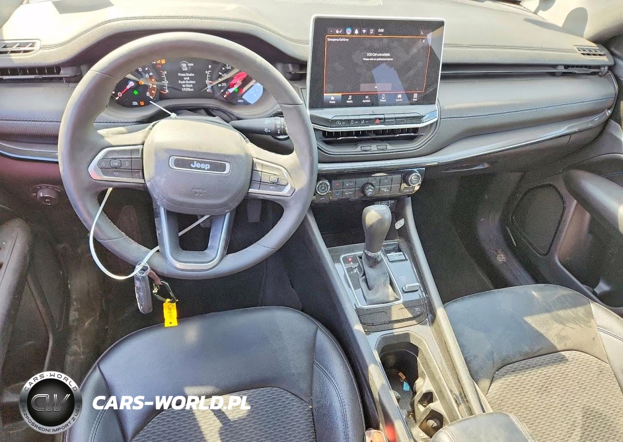 2025 Jeep Compass Latitude VIN:3C4NJDBN4ST568695 - 8