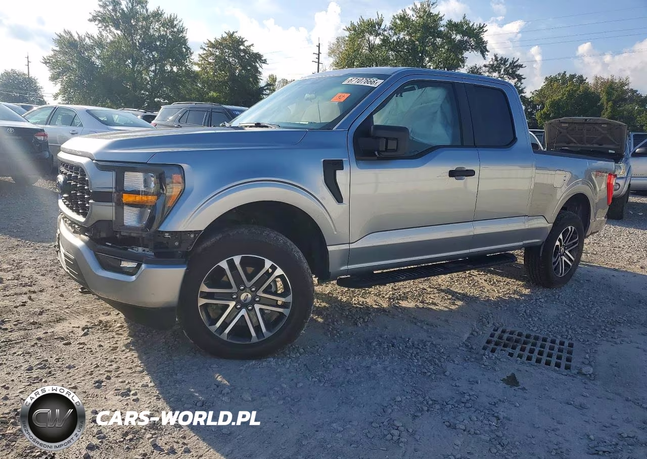 2023 Ford F150 Super Cab – zdjęcie 1 z 12