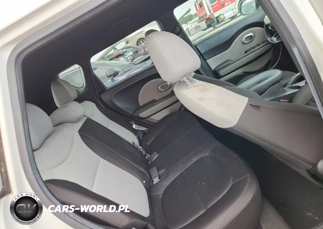 2017 Kia Soul Base VIN:KNDJN2A21H7465665 - 11