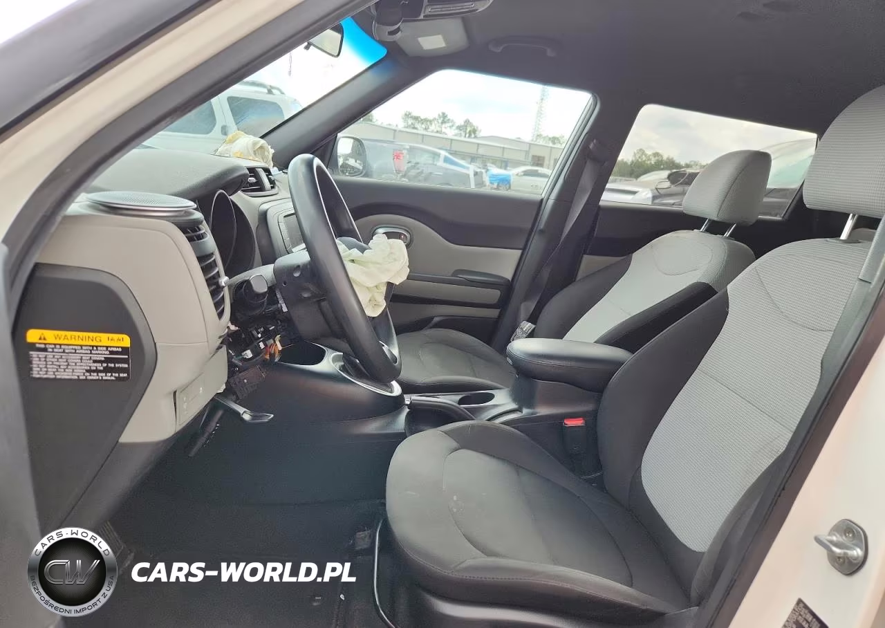 2017 Kia Soul Base VIN:KNDJN2A21H7465665 - 7