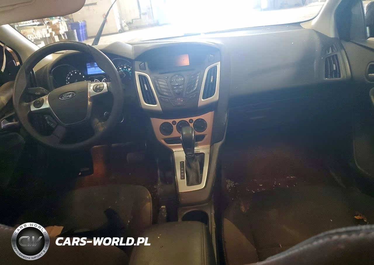 2014 Ford Focus Se VIN:1FADP3K21EL108328 - 8