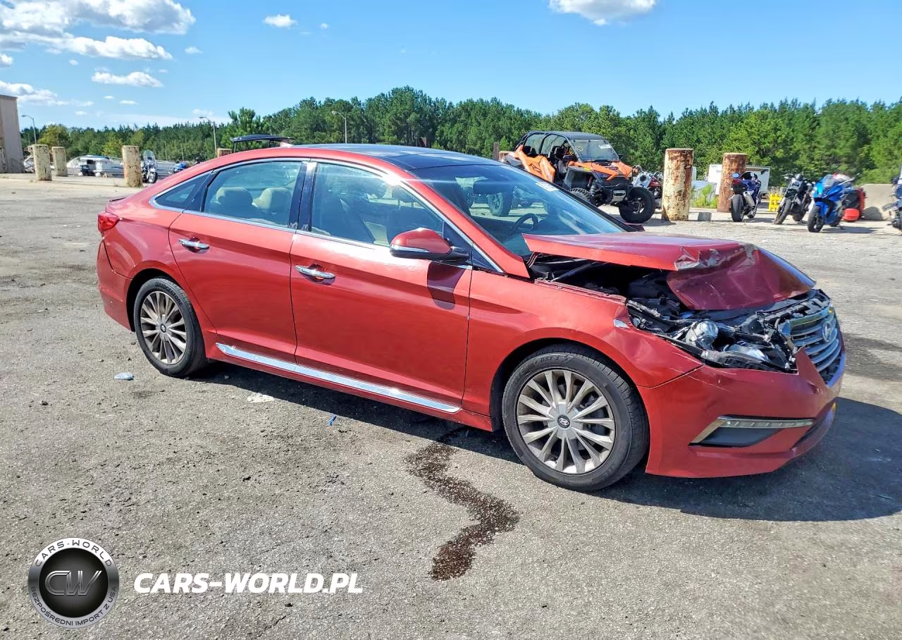 2015 Hyundai Sonata Limited VIN:5NPE34AF2FH024724 - 4