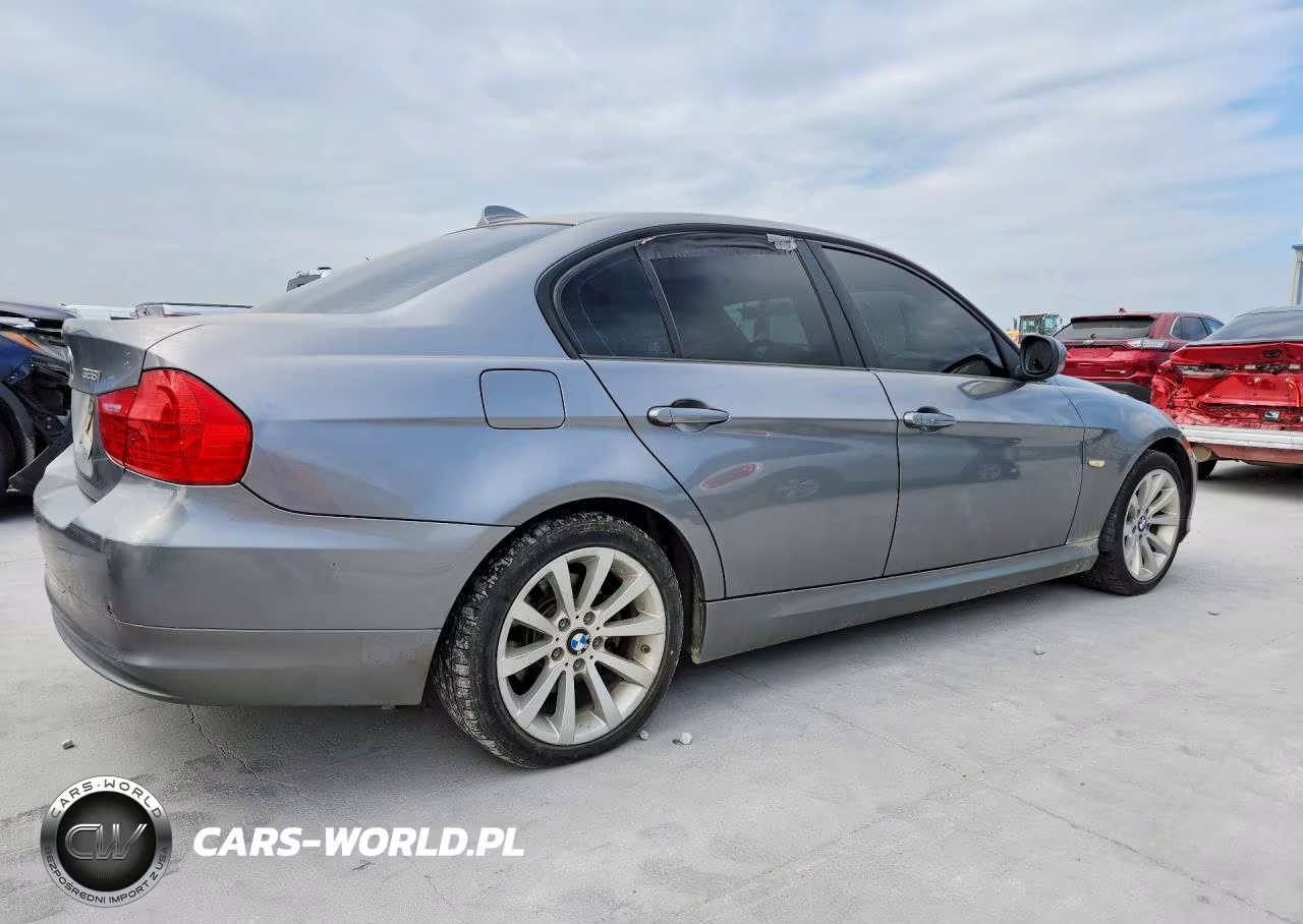 2011 BMW 328 I VIN:WBAPH7C5XBE851393 - 3