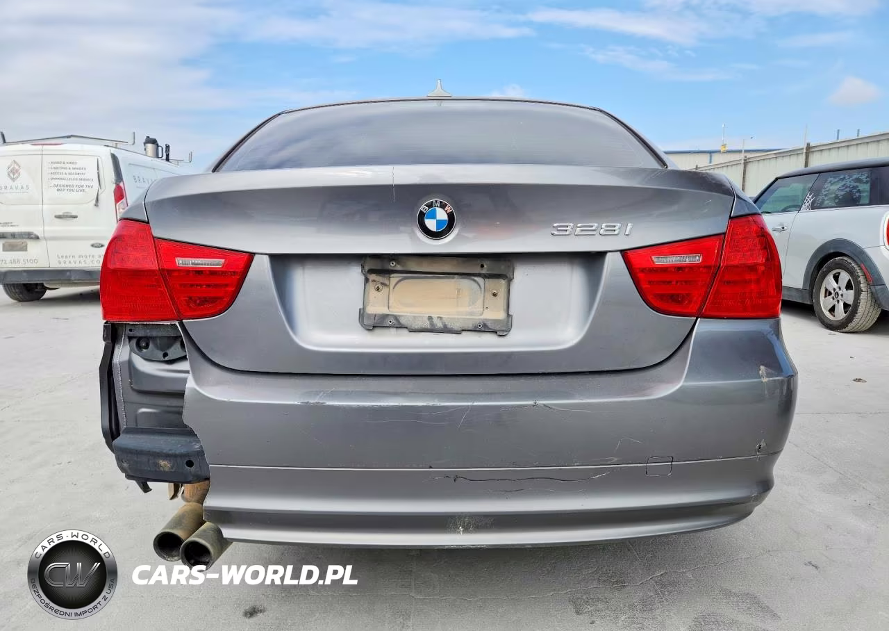 2011 BMW 328 I VIN:WBAPH7C5XBE851393 - 6