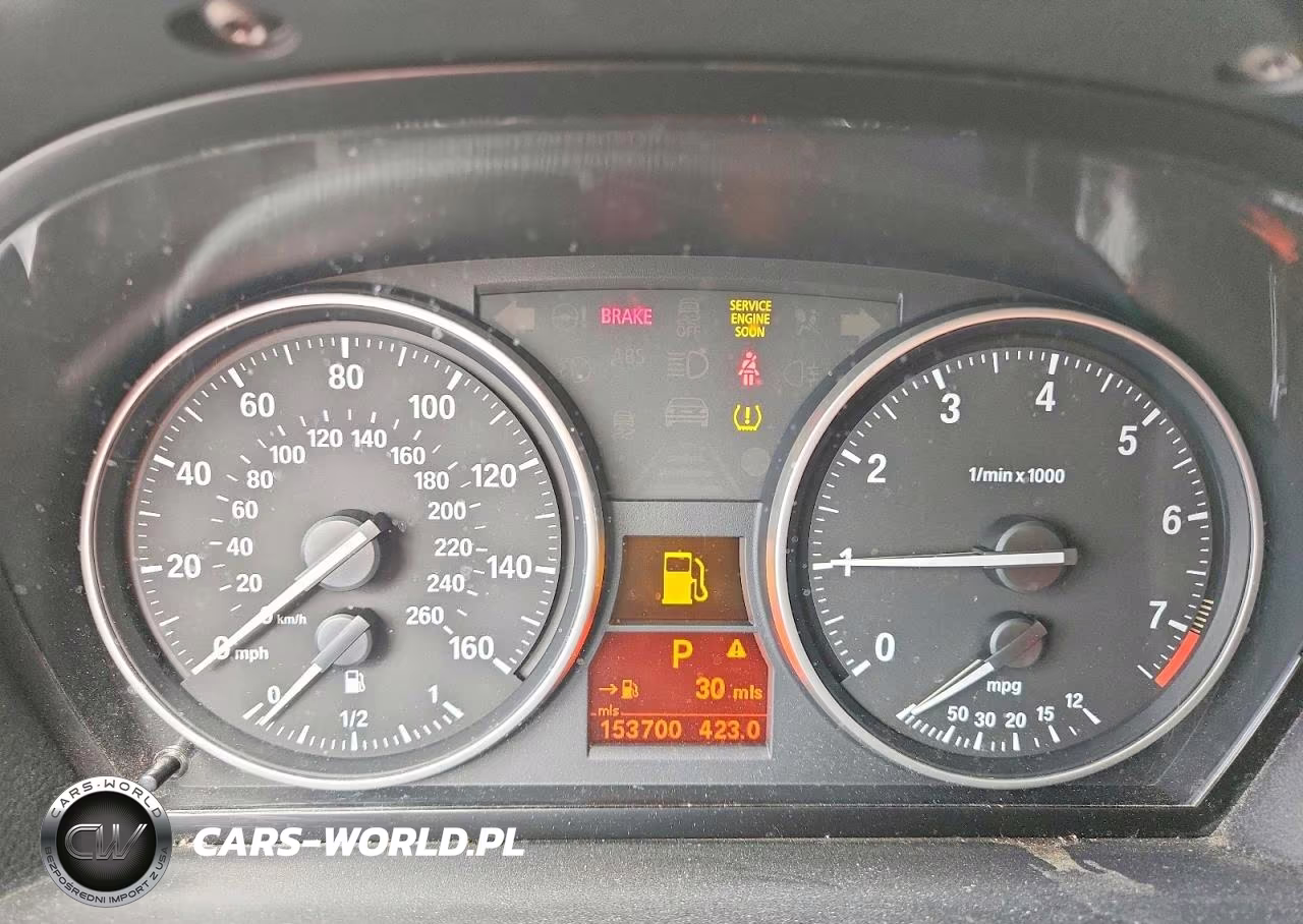 2011 BMW 328 I VIN:WBAPH7C5XBE851393 - 9