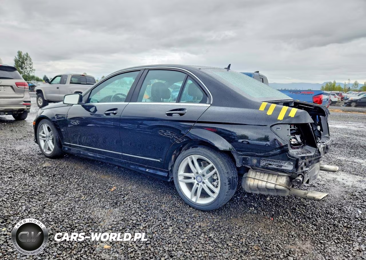 2014 Mercedes-Benz C 300 4Matic VIN:WDDGF8AB8ER312894 - 2