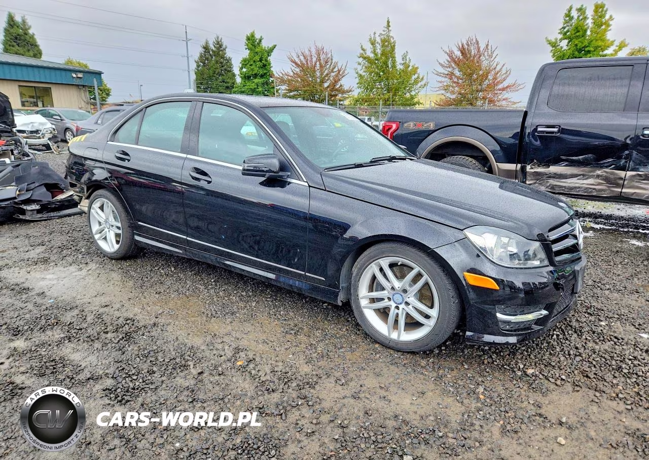 2014 Mercedes-Benz C 300 4Matic VIN:WDDGF8AB8ER312894 - 4