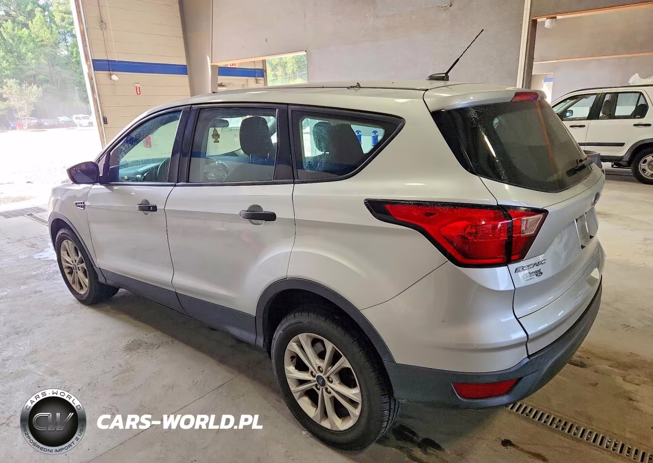 2019 Ford Escape S VIN:1FMCU0F75KUC47026 - 2