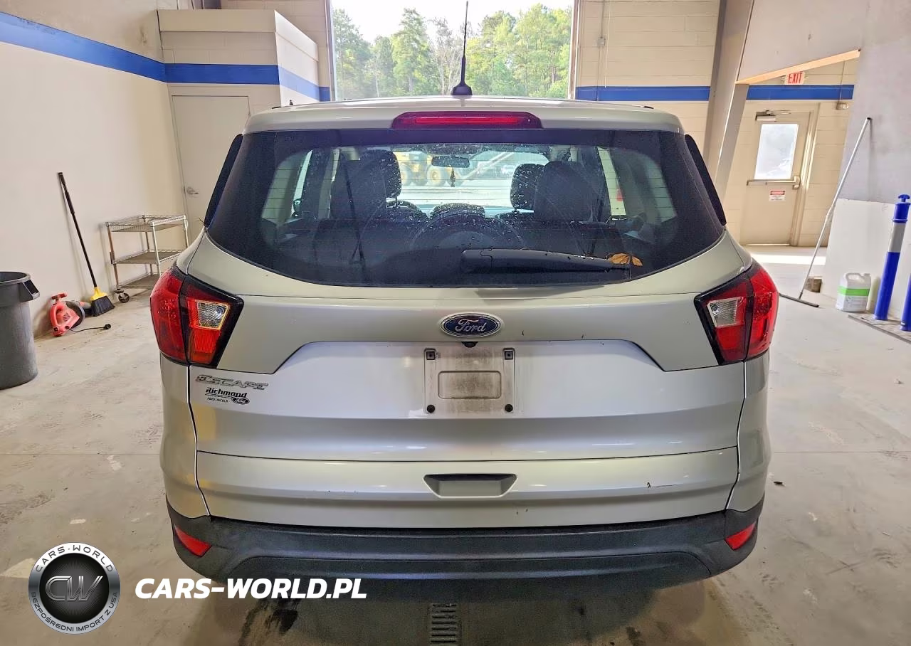 2019 Ford Escape S VIN:1FMCU0F75KUC47026 - 6