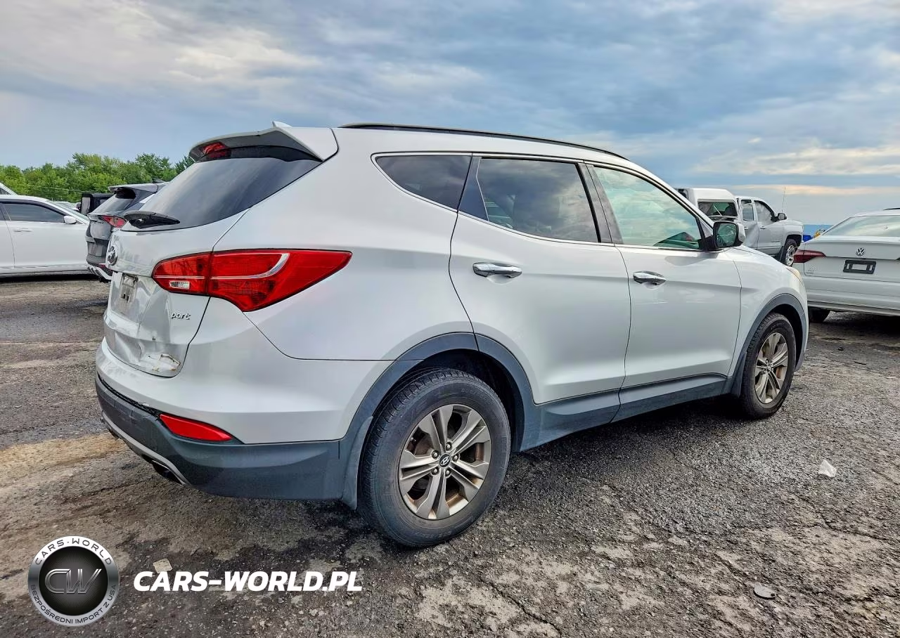 2014 Hyundai Santa Fe Sport 2.4L VIN:5XYZU3LB6EG158032 - 3