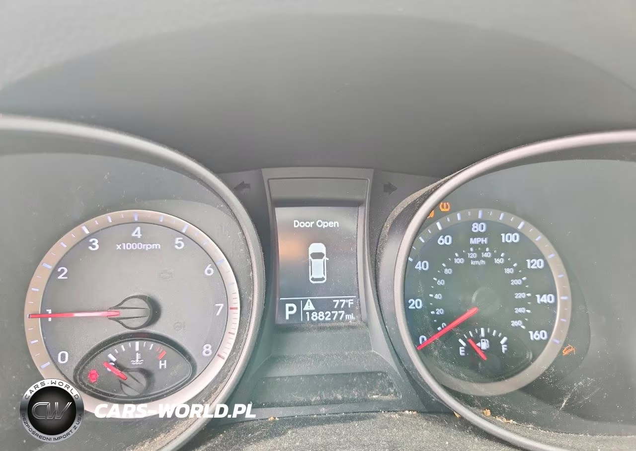 2014 Hyundai Santa Fe Sport 2.4L VIN:5XYZU3LB6EG158032 - 9