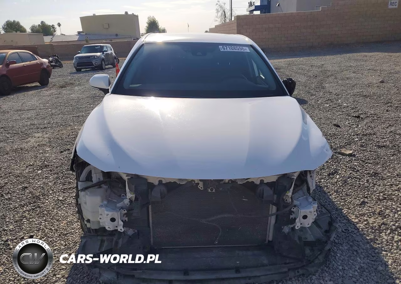 2020 Toyota Camry Le VIN:4T1L11AKXLU338594 - 5