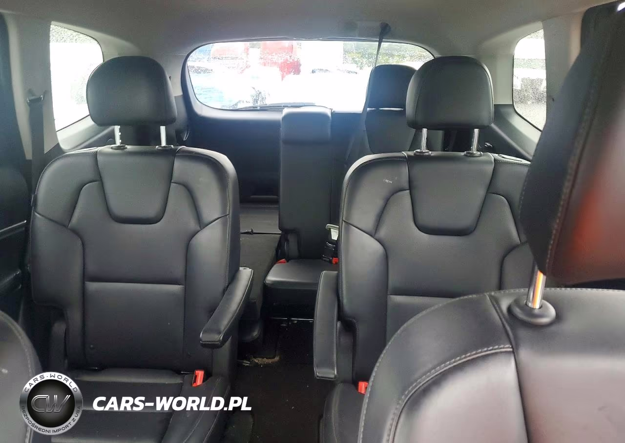 2025 Kia Telluride S VIN:5XYP64GC7SG629157 - 10