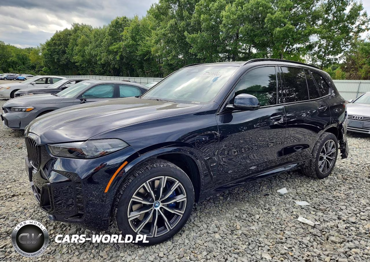 2024 BMW X5 xDrive50E