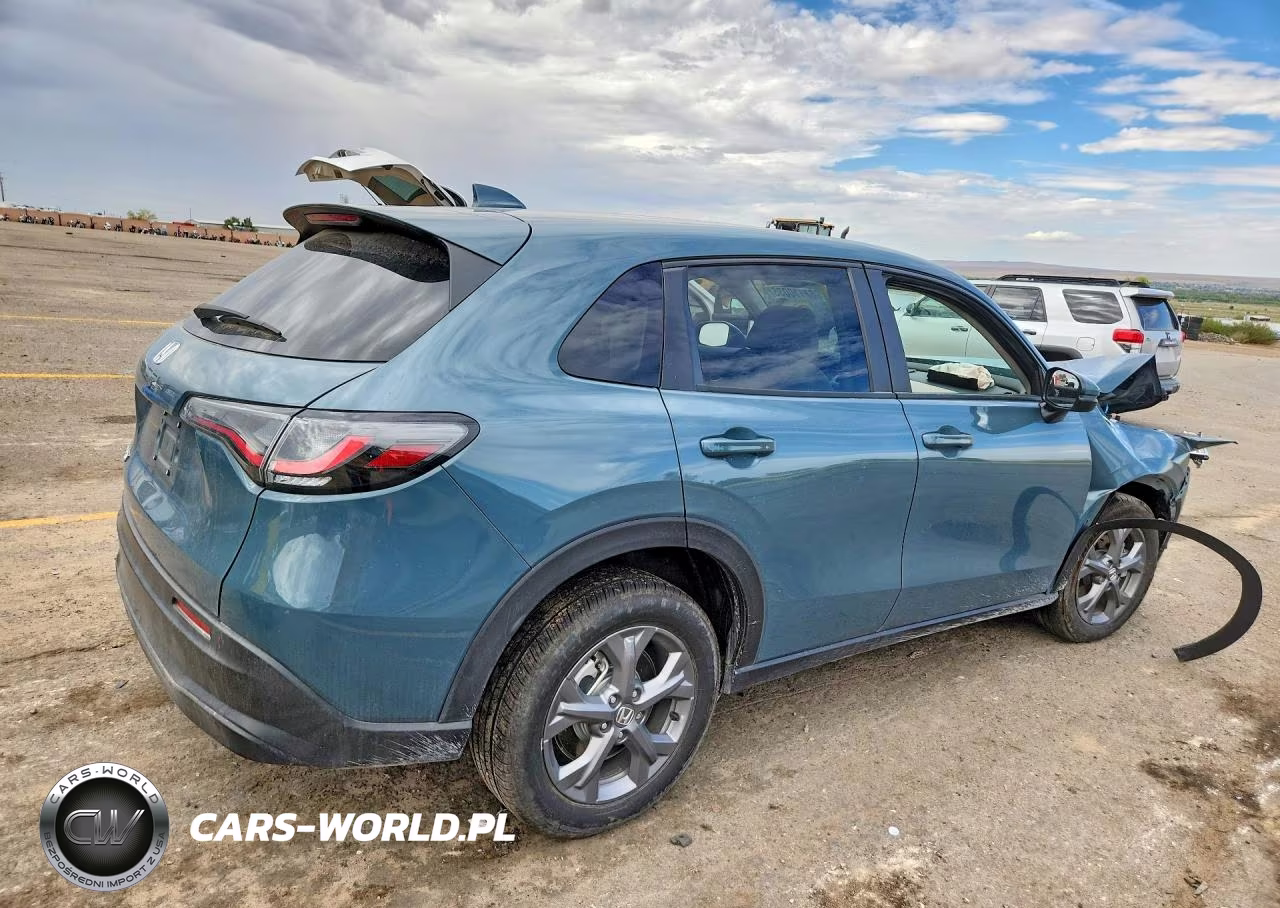 2026 Honda Hr-V Lx VIN:3CZRZ2H38TM705180 - 3