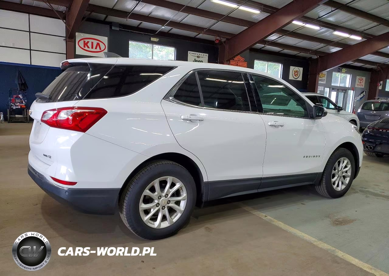 2018 Chevrolet Equinox Lt VIN:2GNAXSEV0J6106612 - 3