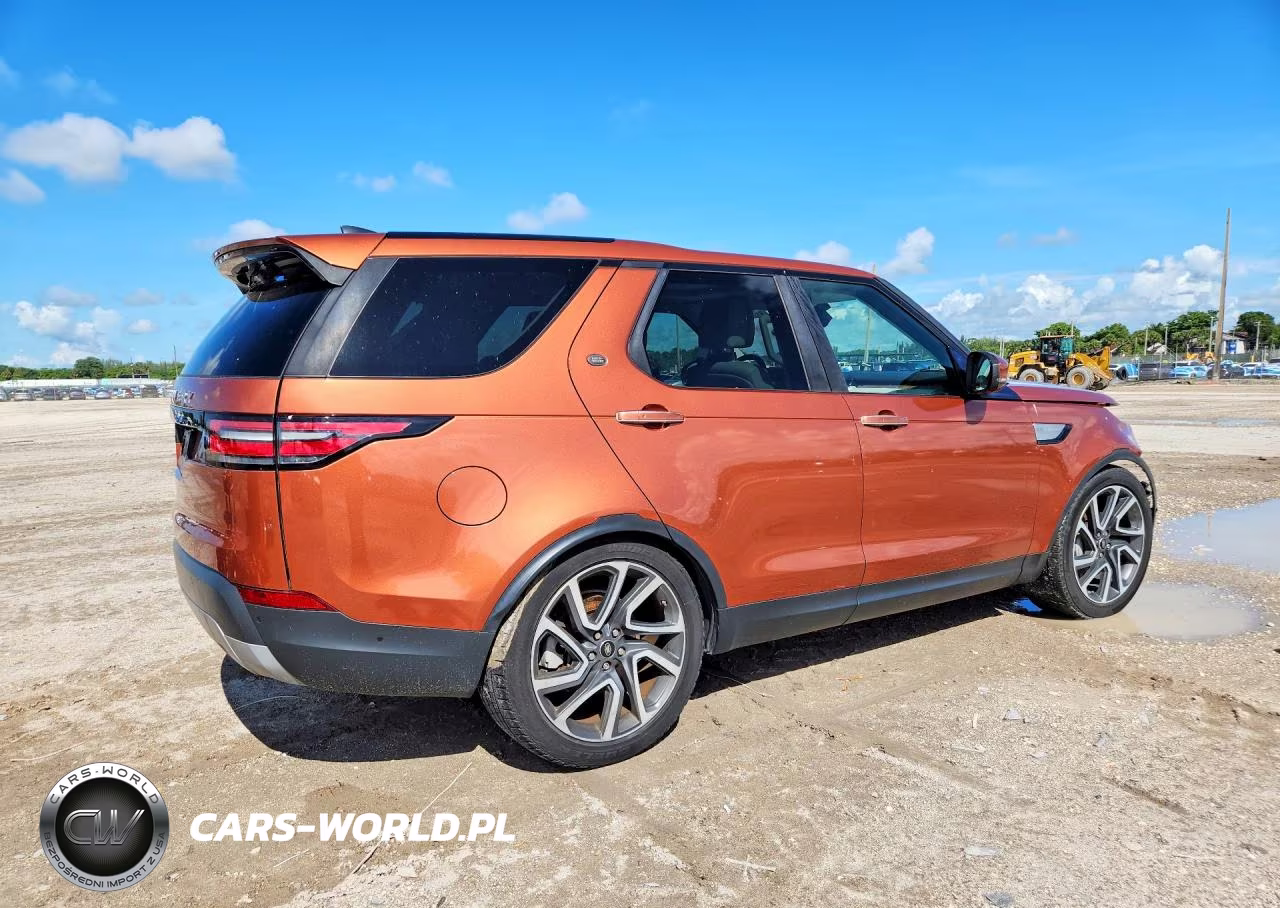 2020 Land Rover Discovery Hse Luxury VIN:SALRT2RV6L2435812 - 3
