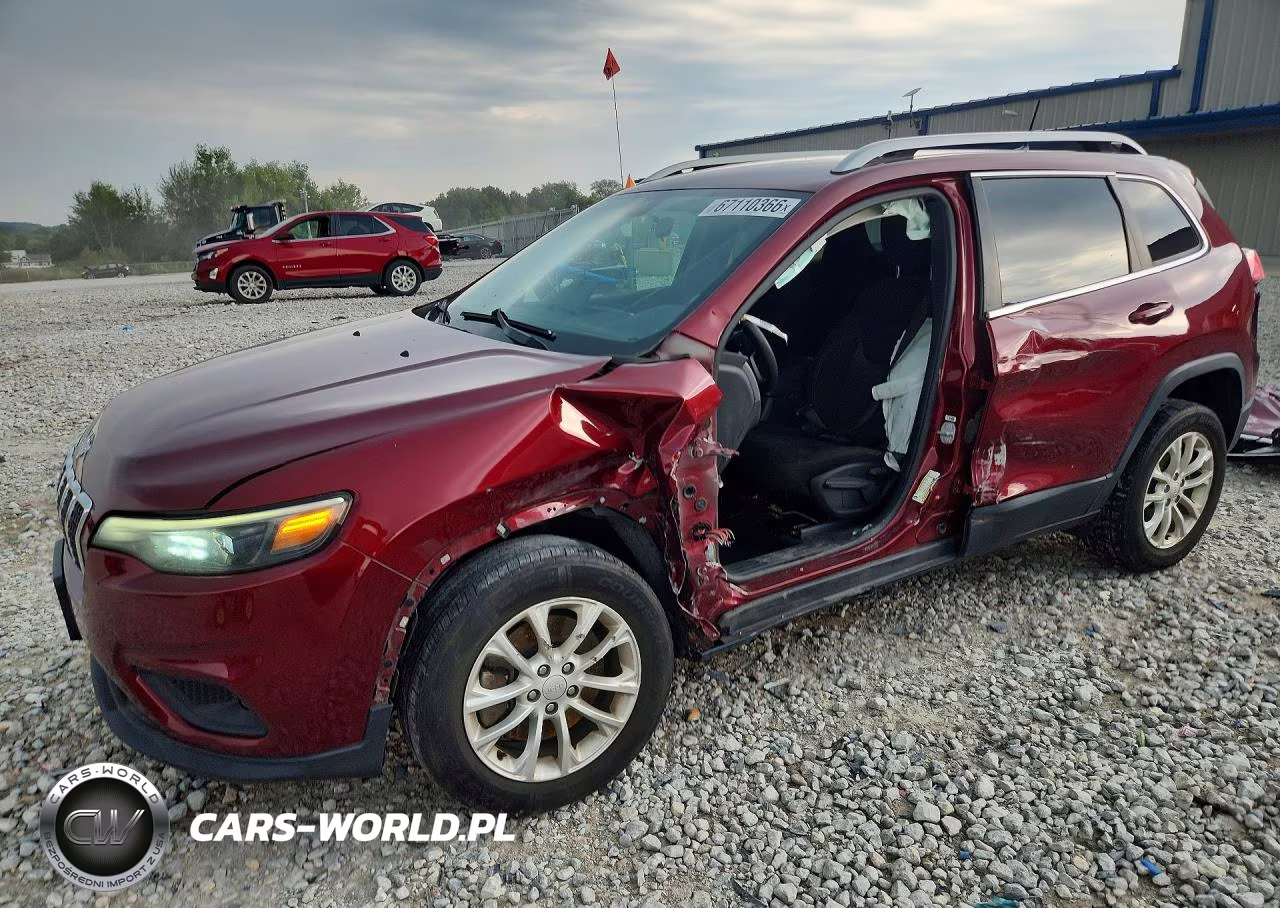2019 Jeep Cherokee Latitude VIN:1C4PJLCB6KD370021 - 1