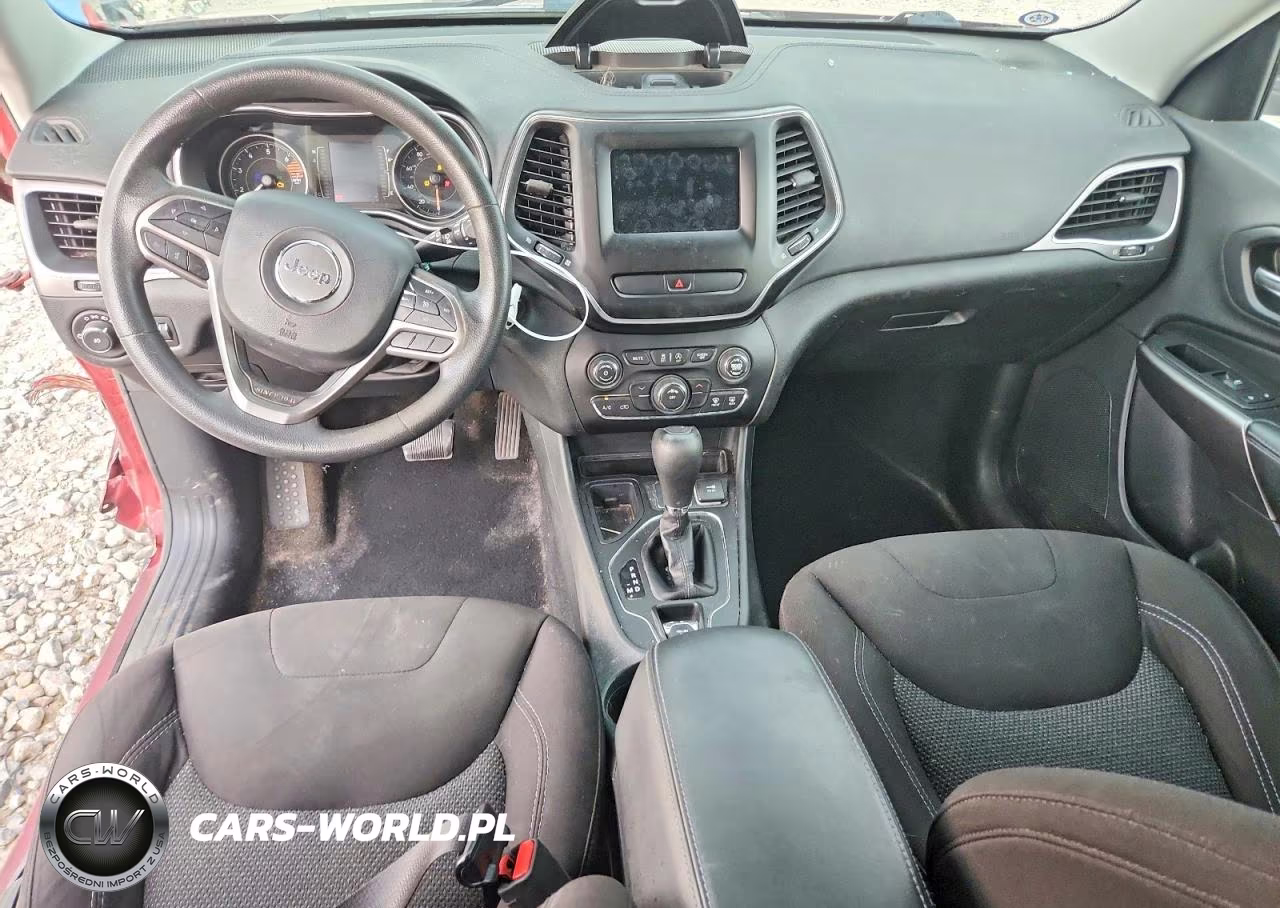 2019 Jeep Cherokee Latitude VIN:1C4PJLCB6KD370021 - 8