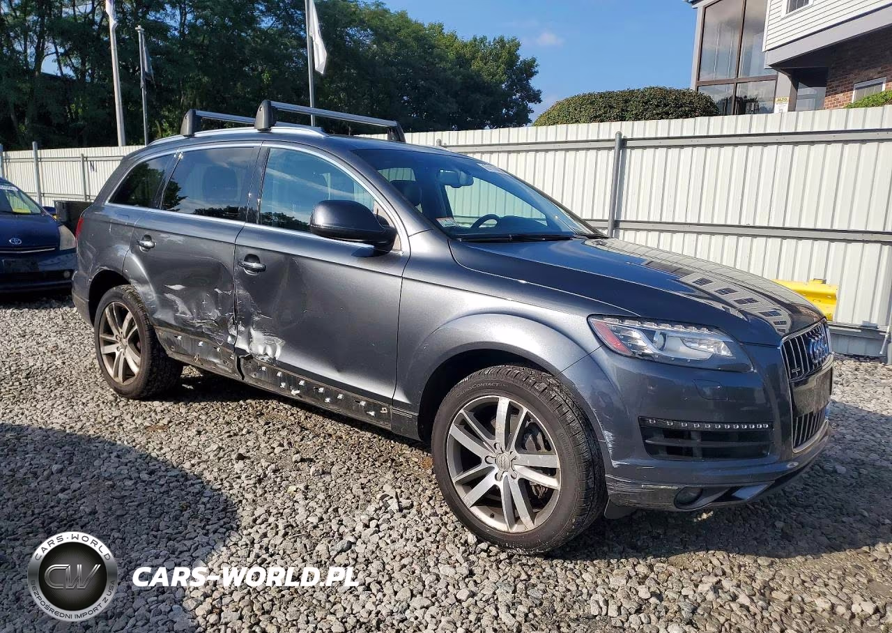2015 Audi Q7 Premium Plus VIN:WA1LGAFE5FD029085 - 4