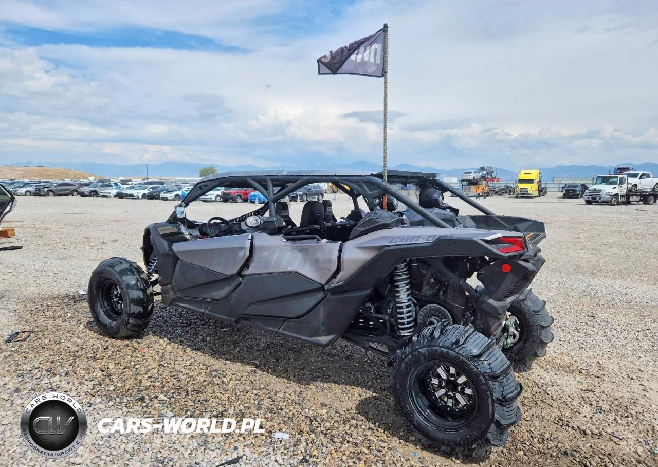 2018 Can-Am Maverick X3 Utility Vehicle VIN:3JBVEAW46JK000508 - 3
