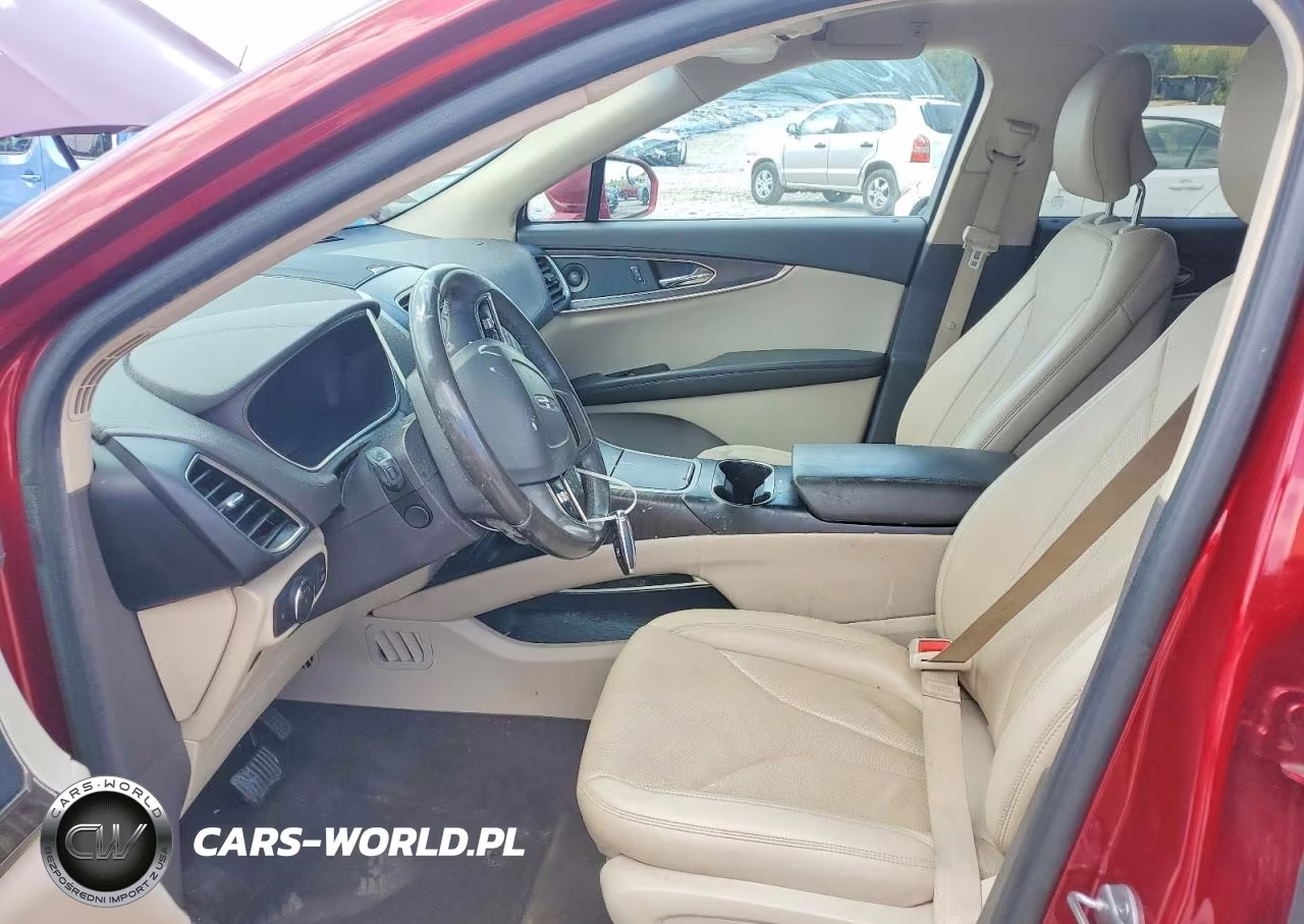 2019 Lincoln Nautilus Reserve VIN:2LMPJ6L96KBL45639 - 7