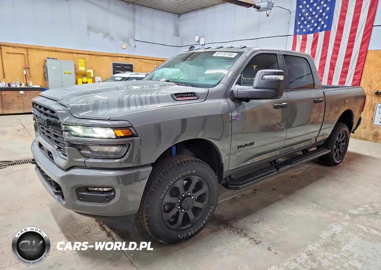 2026 Ram 2500 Big Horn VIN:3C6UR5DJ2TG302128 - 1