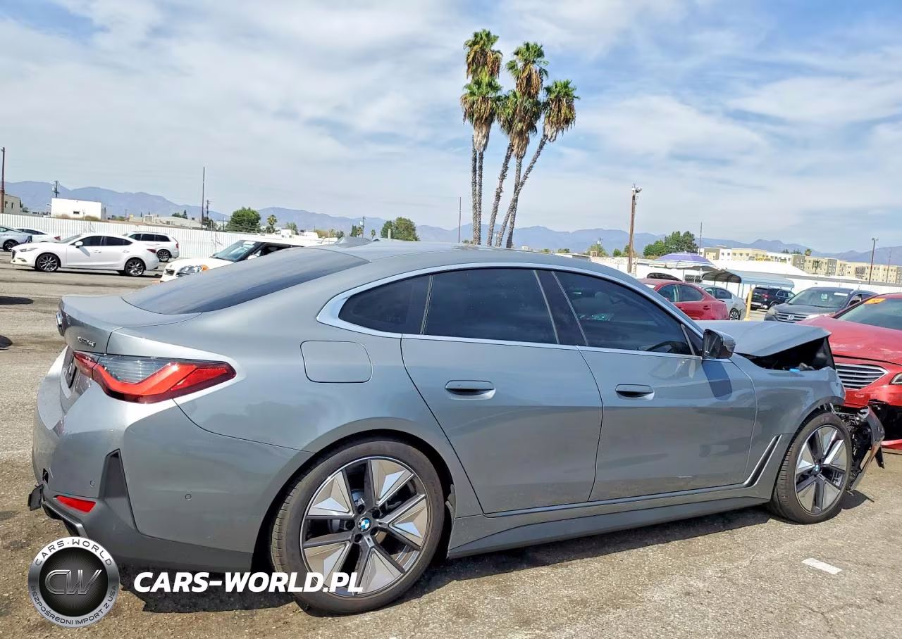 2026 BMW I4 xDrive 40 VIN:WBY43HD01TFW69704 - 3